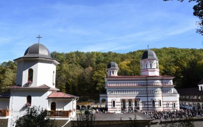 Acoperământul Maicii Domnului – Hramul Mănăstirii clujene Florești