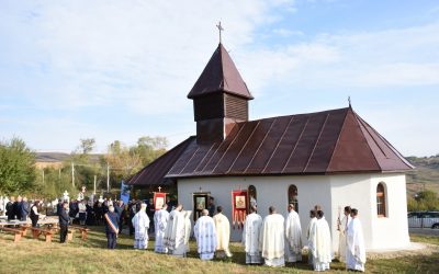 Mitropolitul Andrei a resfințit Biserica din Boju Cătun