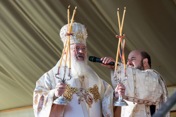 Mitropolitul Clujului, la sărbătoarea Sfintei Cuvioase Parascheva de la Iași