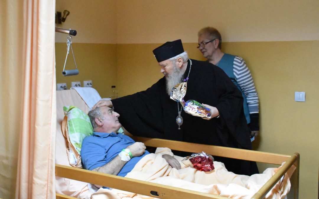 Mitropolitul Andrei i-a vizitat pe bolnavii de la Centrul de îngrijiri paliative „Sfântul Nectarie” din Cluj-Napoca