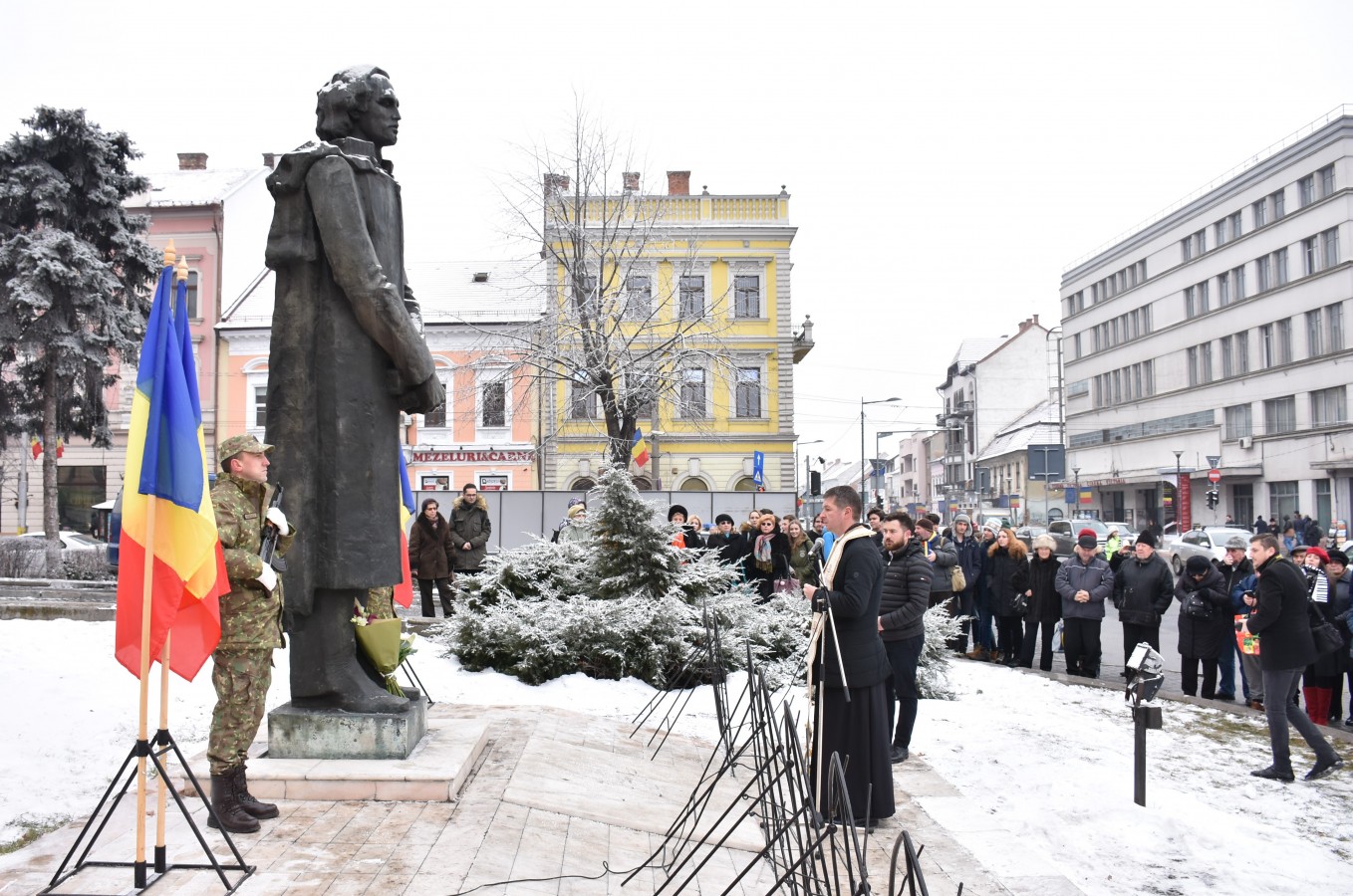 Ziua Culturii Naţionale și 170 de ani de la naşterea poetului Mihai  Eminescu, sărbătorite la Cluj-