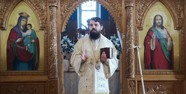 Sfântul Ierarh Pahomie de la Gledin, sărbătorit în localitatea natală, a treia zi de Paști