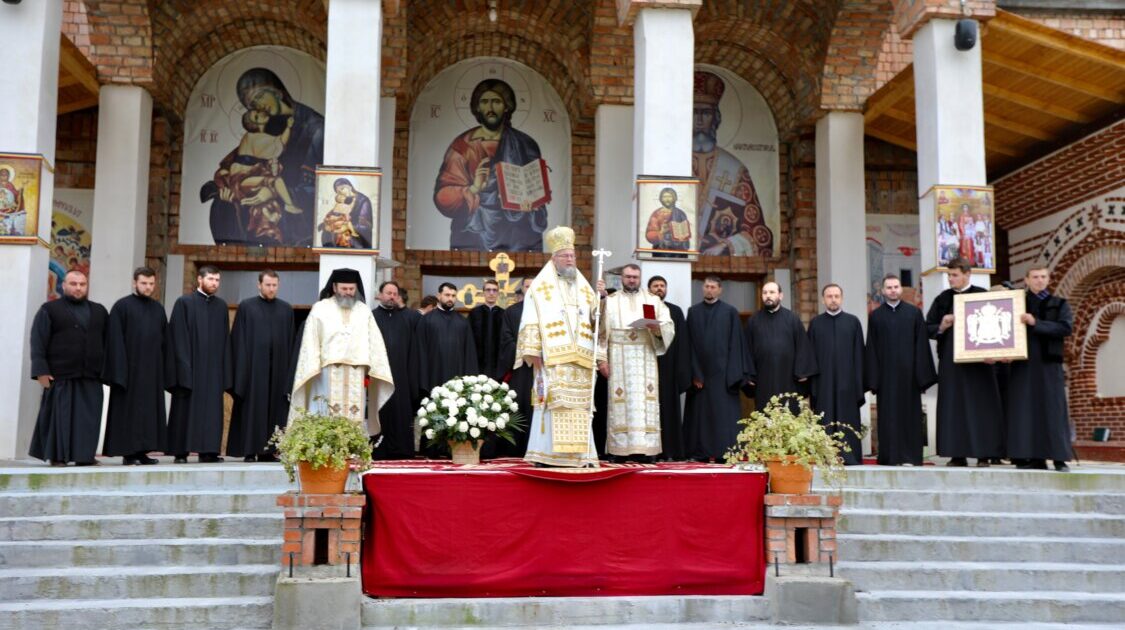 Grupul Psaltic „Theologos” al Episcopiei Maramureşului şi Sătmarului, la cinci ani de existenţă