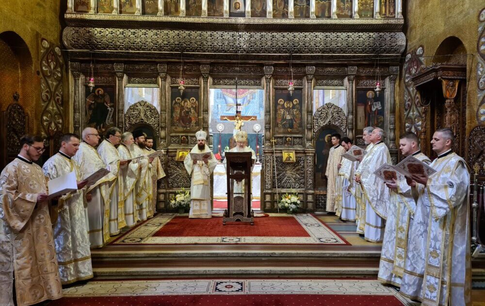 Vecernia din Duminica Paștilor, numită și „A doua Înviere” | Catedrala Mitropolitană din Cluj-Napoca