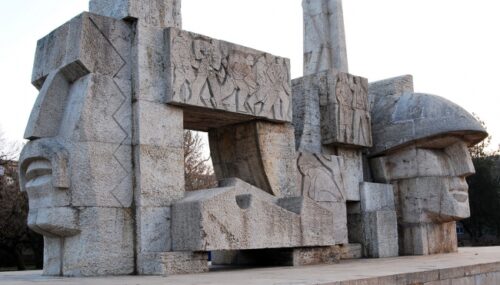 Monumentul ostașului român din Carei