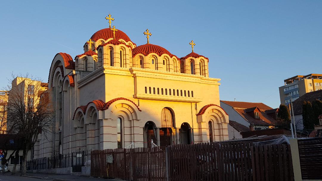 Comunitate și continuitate. Biserica Sf. Dumitru din cartierul Gheorgheni (1971-2021)