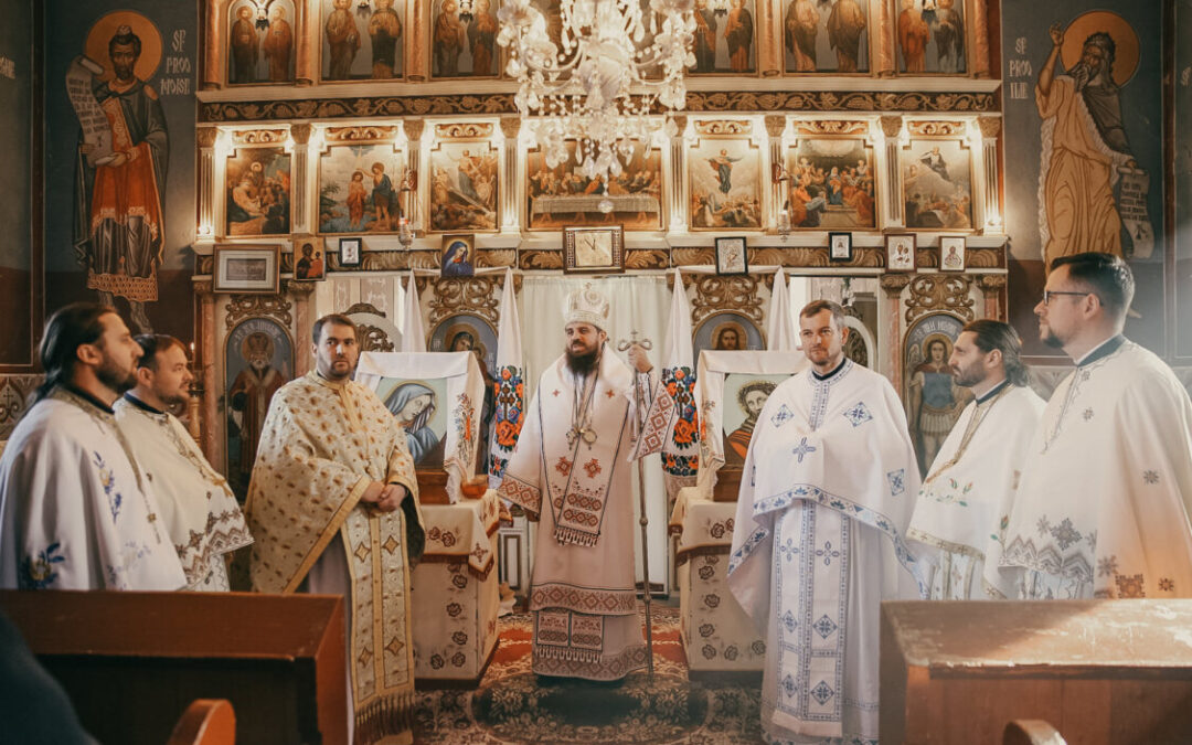 Liturghie arhierească în filia Bârlea și sfeștanie la casa parohială din Tioltiur