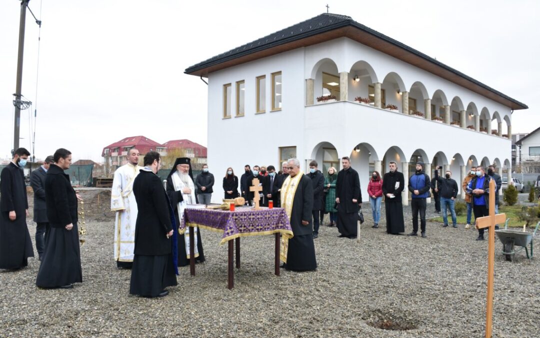 Mitropolitul Andrei a pus piatra de temelie pentru capela Cimitirului Eparhial „Sfântul Lazăr” din Cluj-Napoca