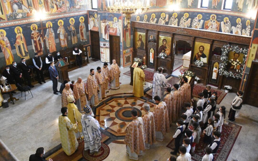 Hramul Capelei Facultății de Teologie Ortodoxă din Cluj-Napoca, prăznuit în prezența celor doi ierarhi ai Eparhiei Clujului