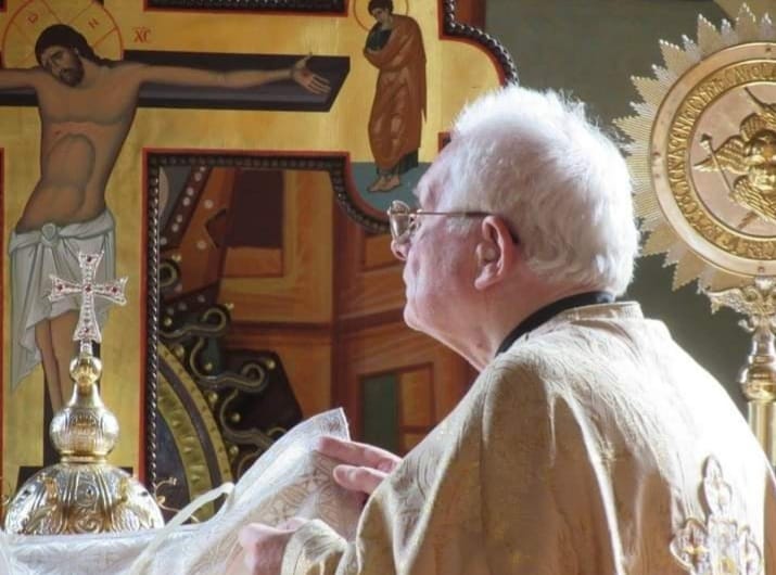 Părintele Dorin Șova la 85 de ani, decanul de vârstă al preoților clujeni