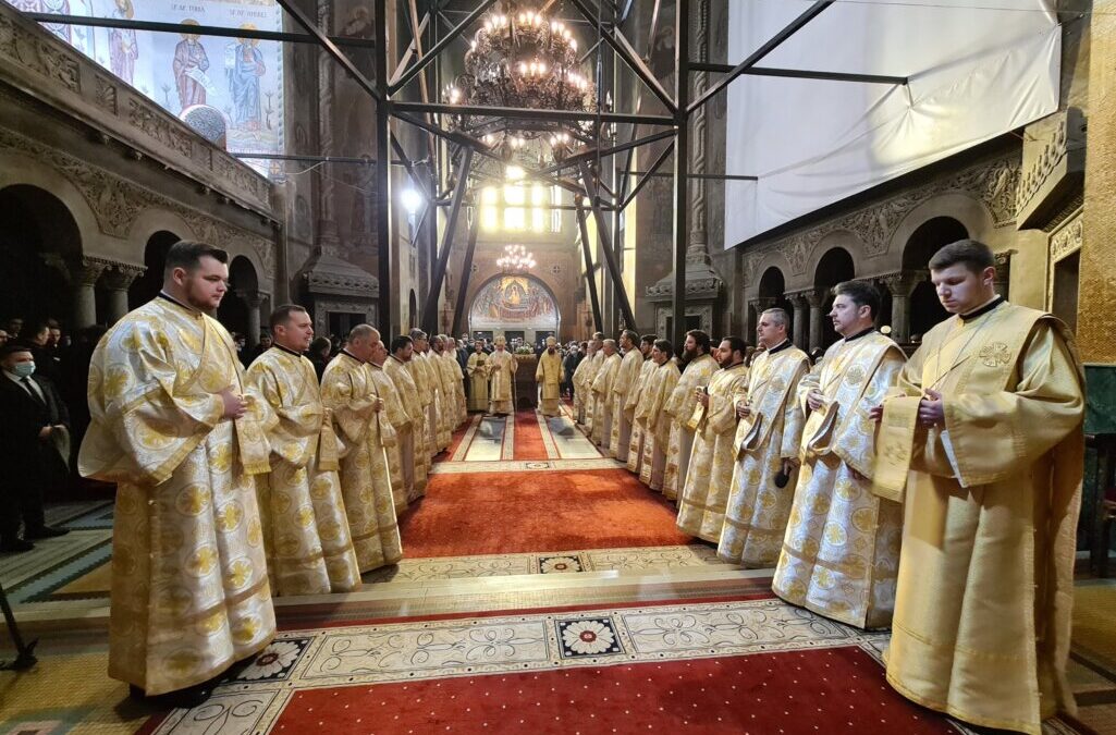 Sfinții Trei Ierarhi, prăznuiți de școlile teologice clujene, la Catedrala Mitropolitană din Cluj-Napoca