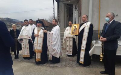 Mitropolitul Clujului a binecuvântat lucrările efectuate la casa parohială din Parohia Ocna Dej I