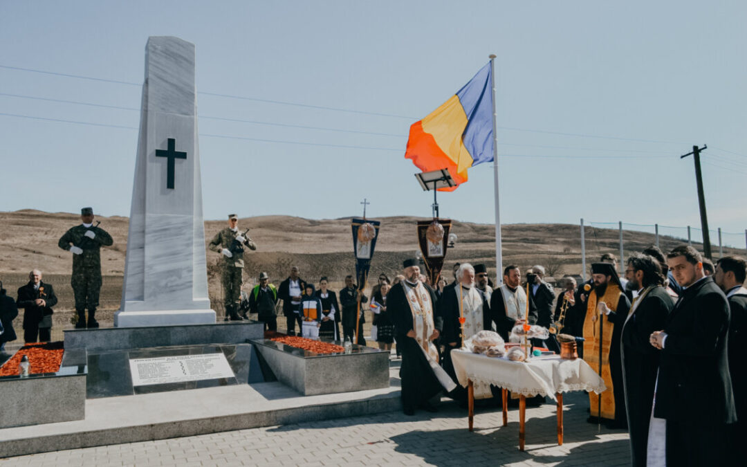 Sfințirea capelei mortuare și a monumentului eroilor din Parohia Budești-Fânațe