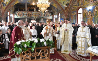 Centenarul sfințirii Bisericii Ortodoxe din Vâlcele, prăznuit în prezența Mitropolitului Clujului