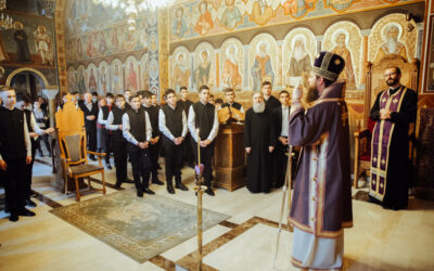 Episcopul-vicar Benedict a oficiat Liturghia Darurilor la Capela Colegiului Ortodox din Cluj-Napoca