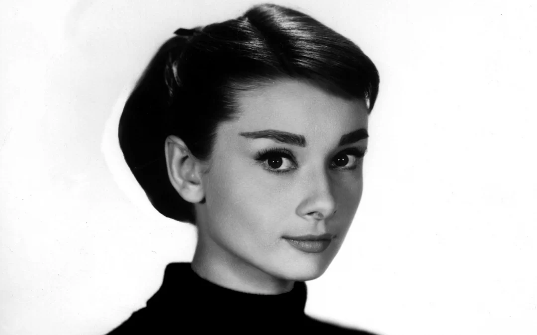 Audrey Hepburn – un model de frumusețe și eleganță