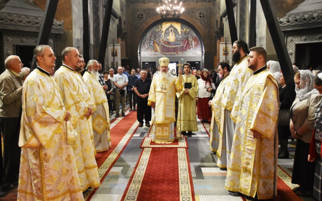 Liturghie arhierească la Catedrala Mitropolitană | Duminica a 7-a după Paști