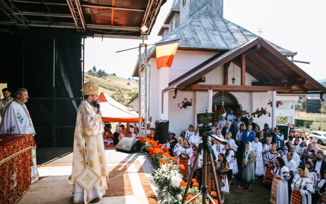 Liturghie arhierească și binecuvântarea lucrărilor efectuate la casa parohială din Colibița