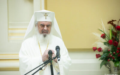Să răspundem la încercări cu speranța care se naște din rugăciune, spune Patriarhul. Moment festiv la Palatul Patriarhiei