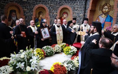 Şase ani fără Arhiepiscopul Justinian – Sfânta Liturghie Arhierească şi slujba de pomenire