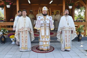 Resfințirea bisericii din Parohia Românași