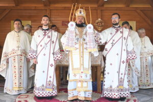 Resfințirea bisericii din Parohia Românași