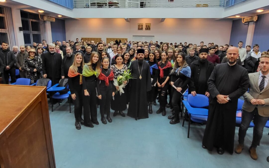 PS Benedict Bistrițeanul a deschis seria de conferințe organizate în Postul Crăciunului de ASCOR Alba Iulia