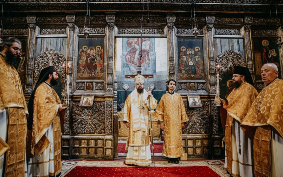 Liturghie arhierească în a doua zi de Crăciun, la Catedrala Mitropolitană din Cluj-Napoca