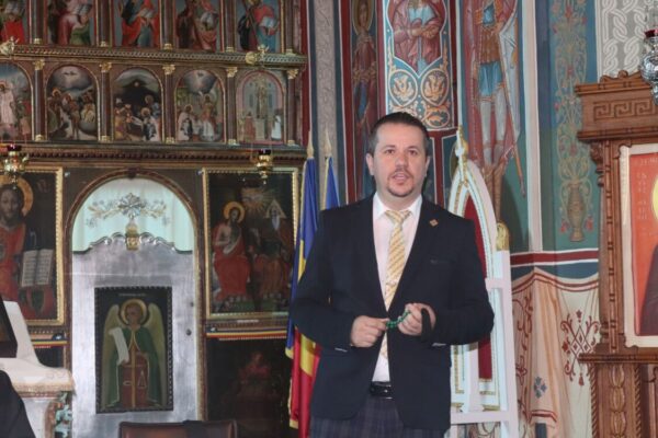 Mihai Eminescu, omagiat în cadrul ședinței administrative a preoților din Protopopiatul Cluj I
