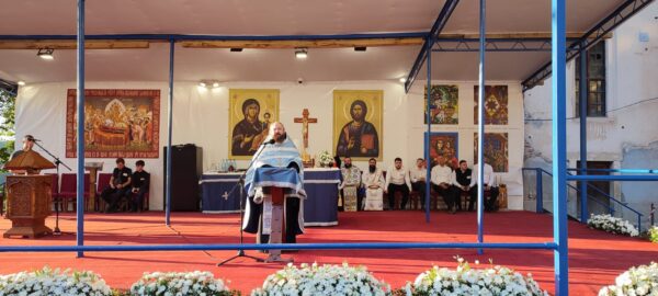 Arhim. Simeon Pintea: „Am venit la mănăstire la Nicula ca să ne întâlnim cu Maica Cerească și să ne întâlnim unul cu celălalt în rugăciune” | Nicula 2023