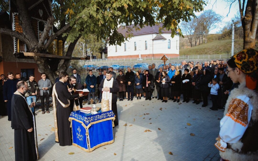 Liturghie arhierească și binecuvântarea lucrărilor efectuate la casa parohială din Lita, județul Cluj