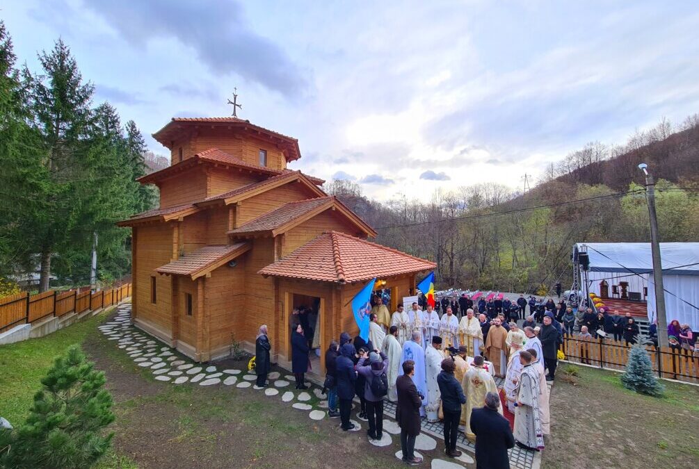 Sfințirea Bisericii „Sf. Ier. Grigorie Teologul” din filia Muntele Săcelului – Moara de Pădure – Frăsinet