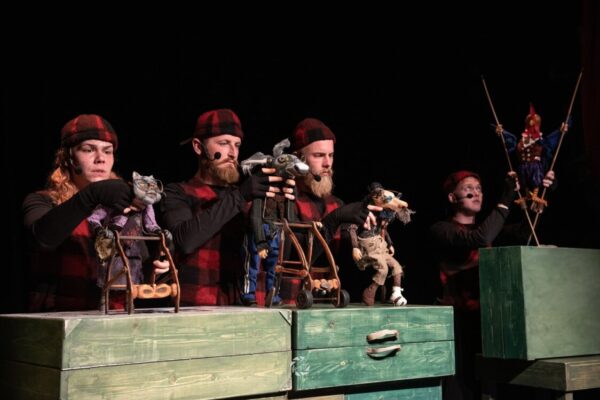 „Pinocchio” și „Muzicanții din Bremen”, la Teatrul „Puck”