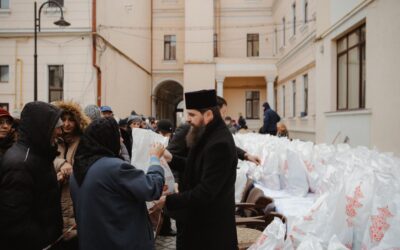 850 de pachete de Crăciun, oferite persoanelor nevoiașe aflate în evidența Sectorului social-filantropic al Arhiepiscopiei Clujului