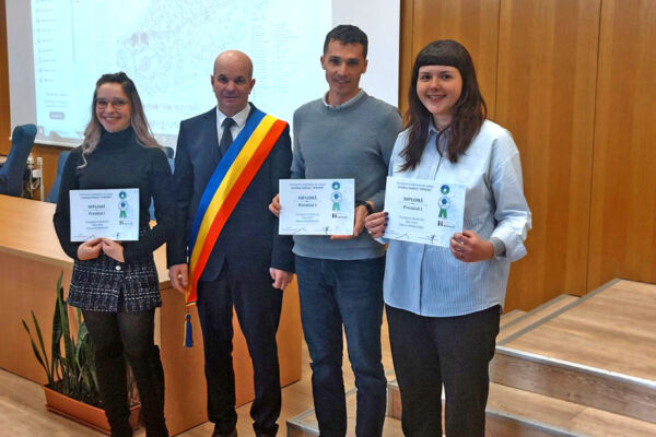 Studenți ai USAMV Cluj-Napoca, premiați pentru amenajarea peisageră a unei grădini publice în satul Săndulești