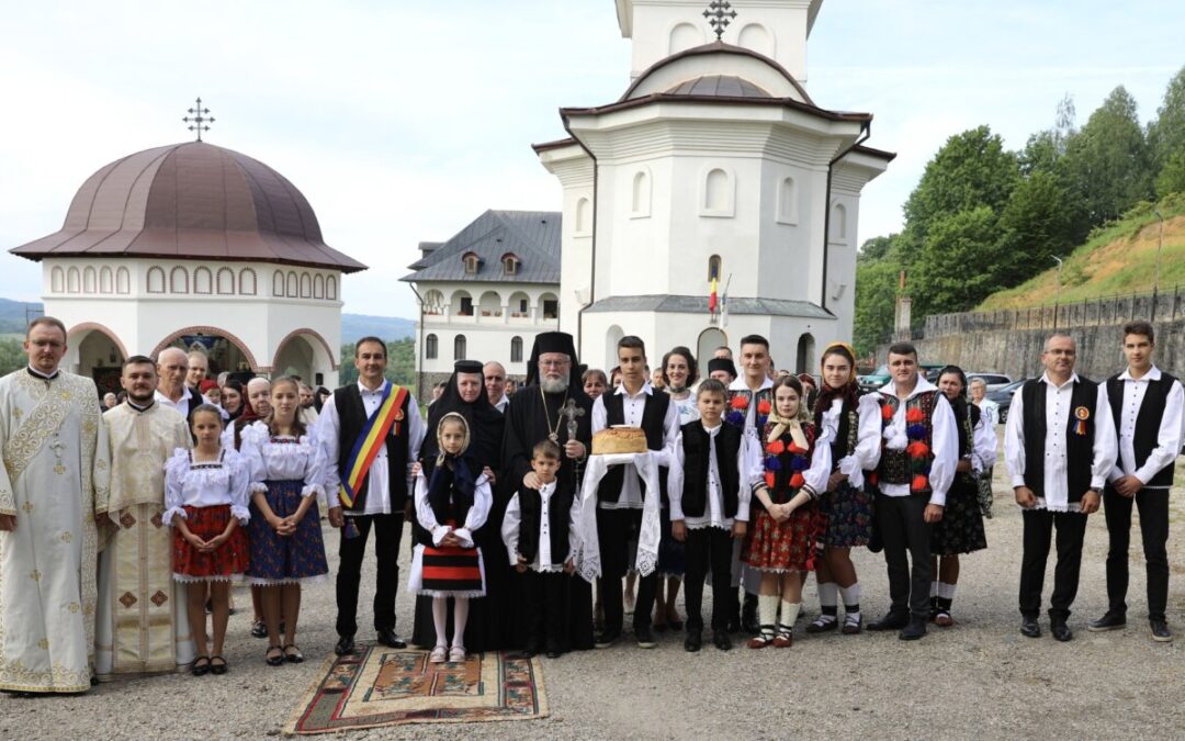 Sfânta Liturghie de hram la Mănăstirea Habra