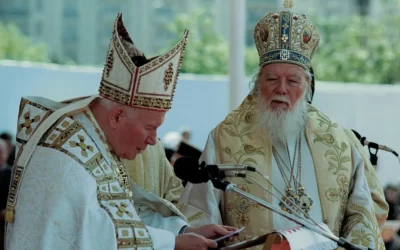25 de ani de la vizita Papei Ioan Paul al II-lea în România: Ce donație a făcut pentru Catedrala Mântuirii Neamului