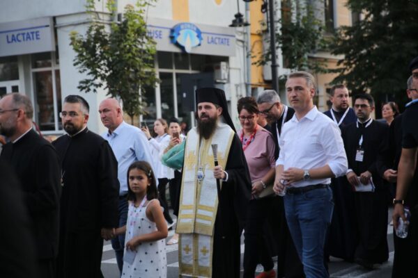 Procesiunea Bucuriei: Un moment de comuniune la ITO Bistrița