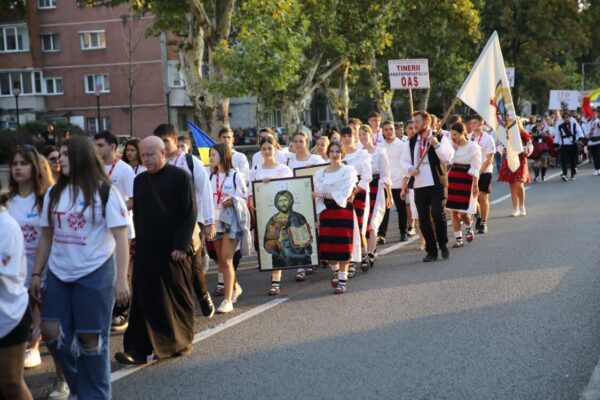 Procesiunea Bucuriei: Un moment de comuniune la ITO Bistrița