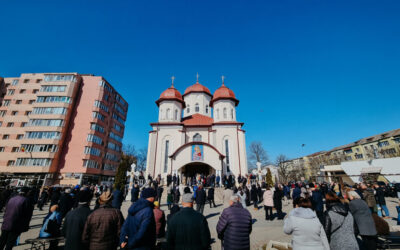 Slujire arhierească la Biserica „Sfânta Ana” din Bistrița